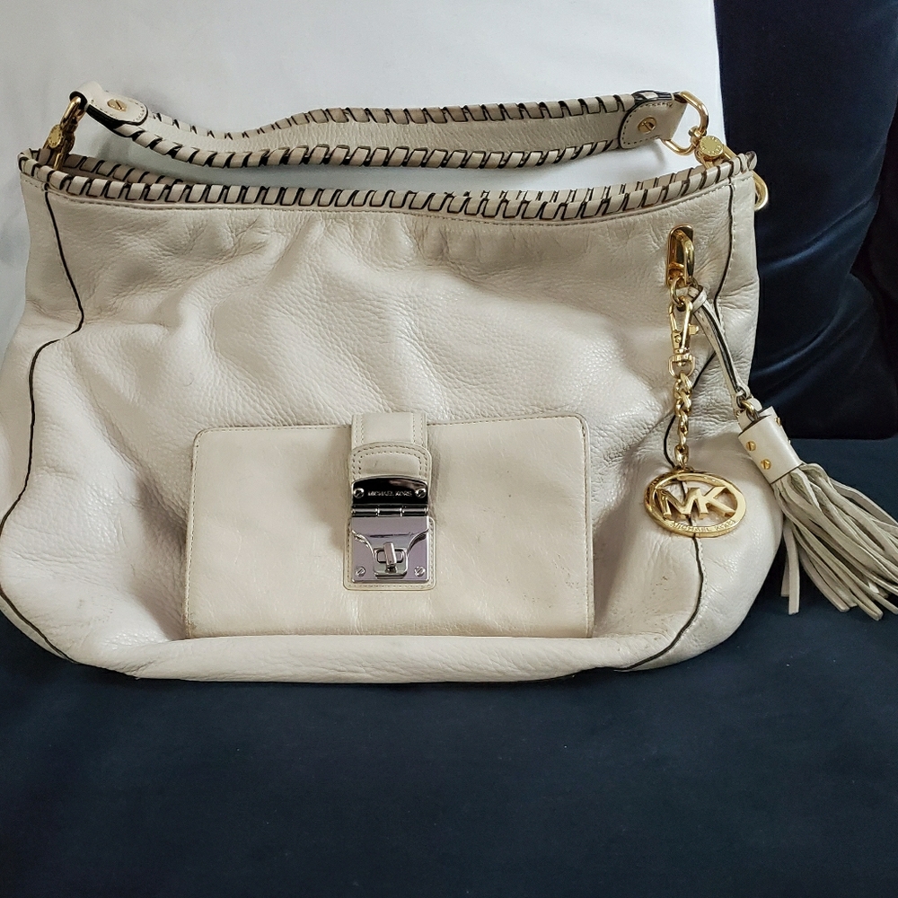 Michael Kors hobo bag